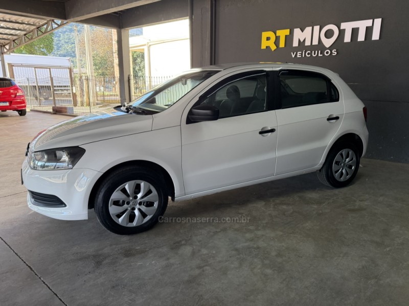 GOL 1.0 MI TRENDLINE 8V FLEX 4P MANUAL - 2015 - MUçUM