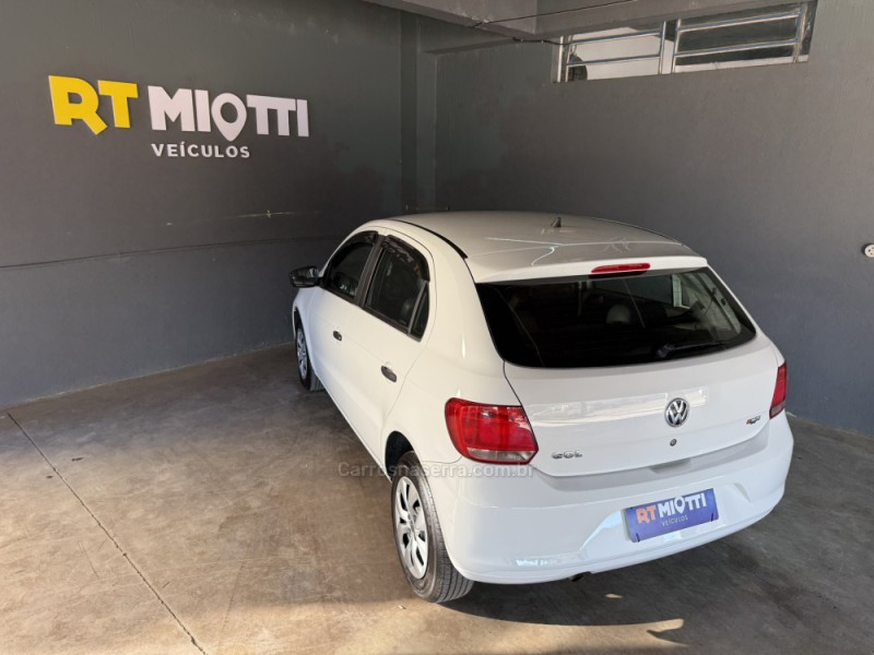 GOL 1.0 MI TRENDLINE 8V FLEX 4P MANUAL - 2015 - MUçUM