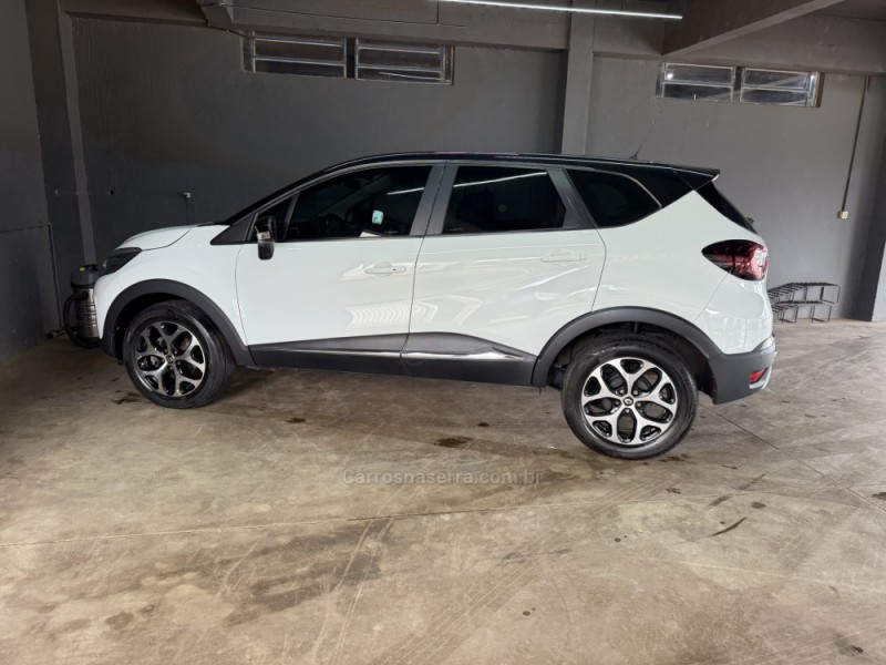 CAPTUR 2.0 16V FLEX INTENSE AUTOMÁTICO - 2018 - MUçUM