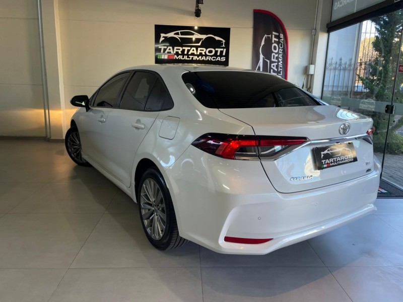 COROLLA 2.0 XEI 16V FLEX 4P AUTOMÁTICO - 2024 - CAXIAS DO SUL