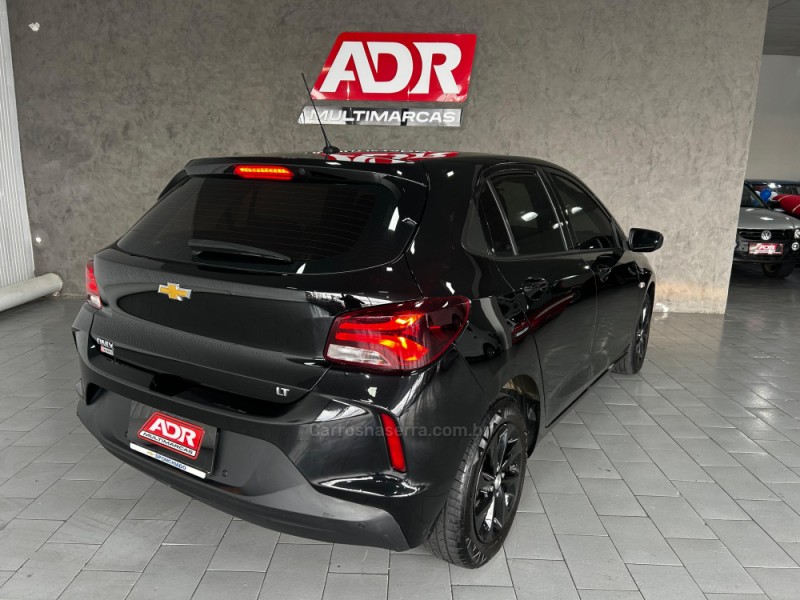 ONIX 1.0 LT 12V FLEX 4P MANUAL - 2023 - CAXIAS DO SUL