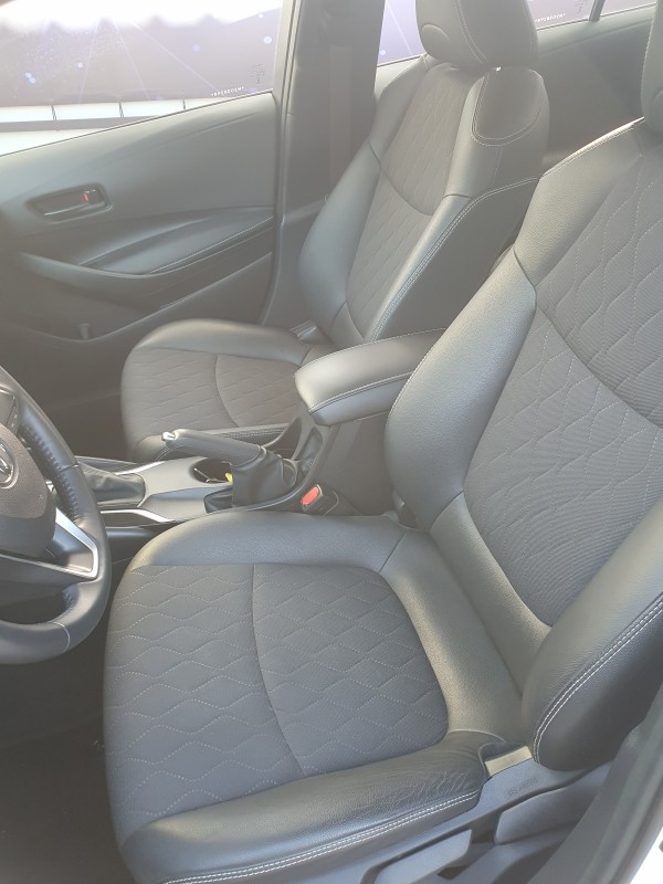 COROLLA 1.8 GLI 16V FLEX 4P AUTOMÁTICO - 2022 - CAXIAS DO SUL