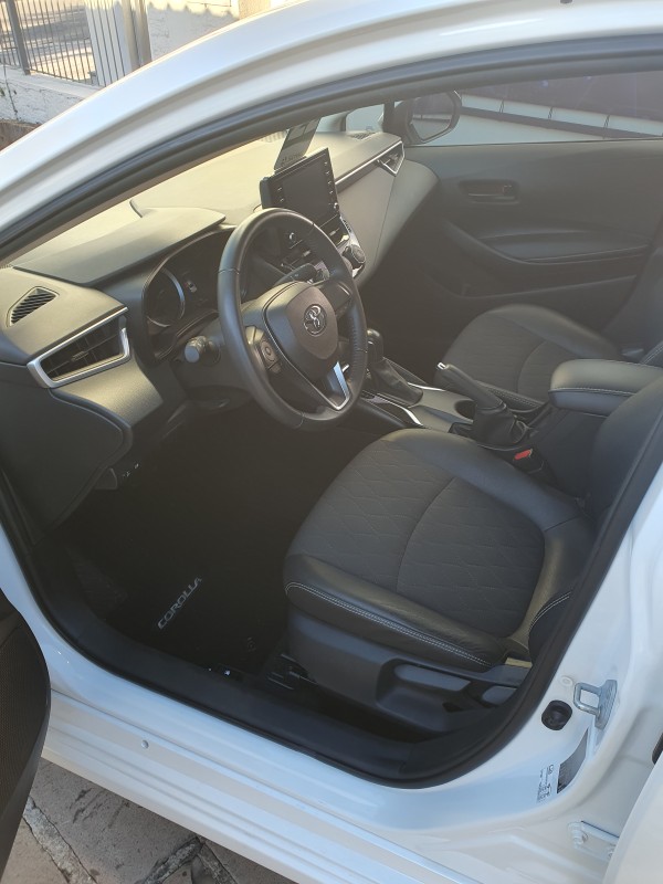 COROLLA 1.8 GLI 16V FLEX 4P AUTOMÁTICO - 2022 - CAXIAS DO SUL