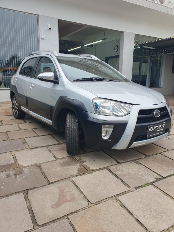 ETIOS CROSS 1.5 16V FLEX 4P MANUAL - 2014 - CAXIAS DO SUL
