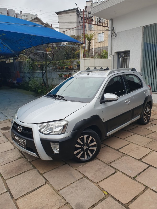 ETIOS CROSS 1.5 16V FLEX 4P MANUAL - 2014 - CAXIAS DO SUL