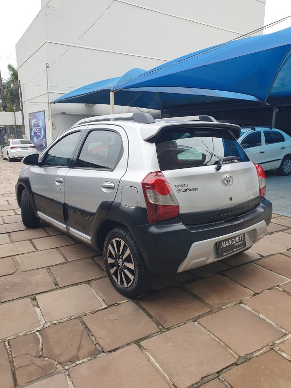 ETIOS CROSS 1.5 16V FLEX 4P MANUAL - 2014 - CAXIAS DO SUL