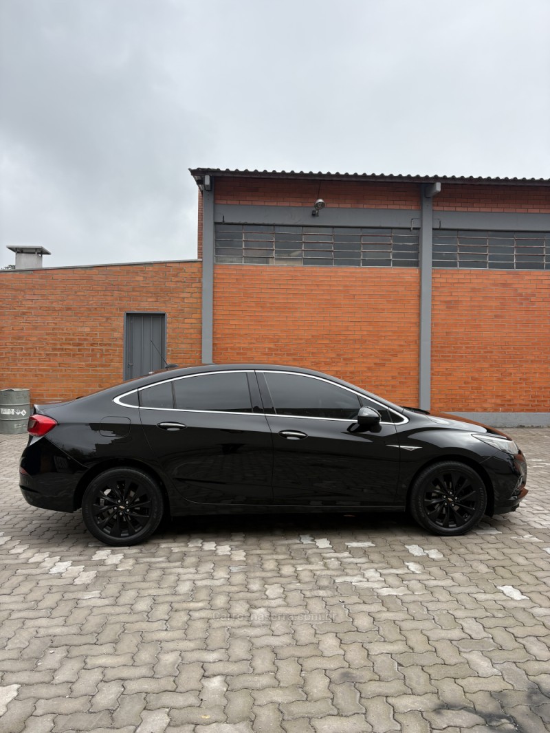 CRUZE 1.8 LTZ 16V FLEX 4P AUTOMÁTICO - 2017 - CAXIAS DO SUL