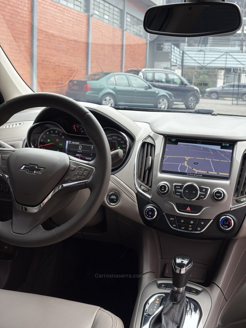 CRUZE 1.8 LTZ 16V FLEX 4P AUTOMÁTICO - 2017 - CAXIAS DO SUL