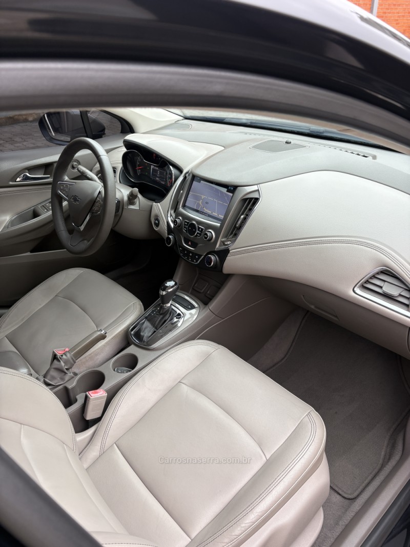 CRUZE 1.8 LTZ 16V FLEX 4P AUTOMÁTICO - 2017 - CAXIAS DO SUL