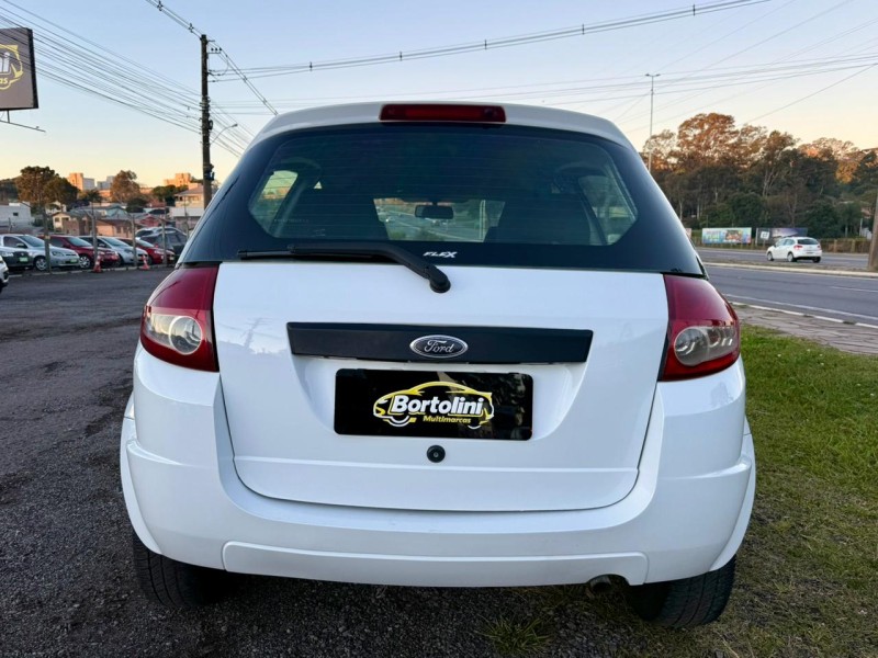 KA 1.0 MPI 8V FLEX 2P MANUAL - 2011 - FARROUPILHA