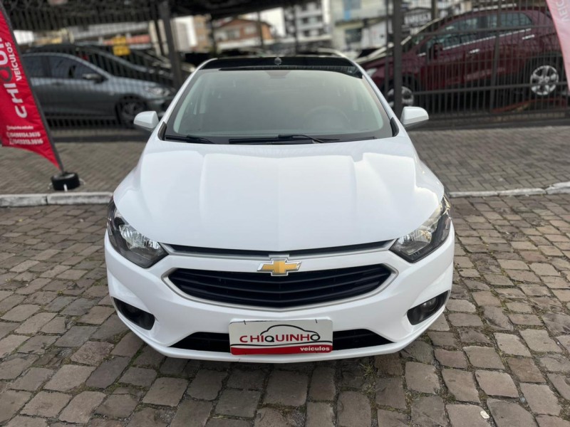ONIX 1.4 MPFI LT 8V FLEX 4P MANUAL - 2018 - CAXIAS DO SUL