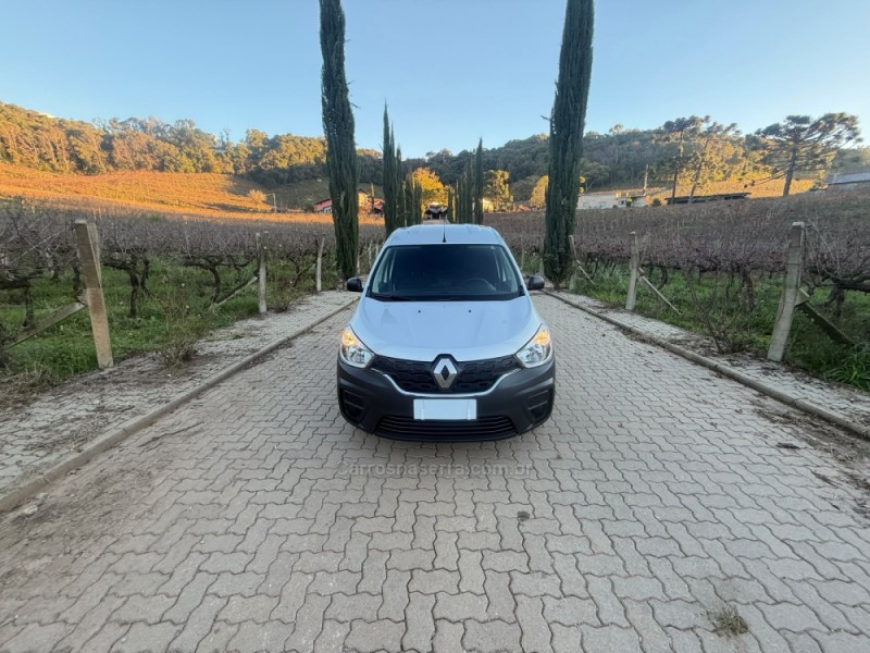 KANGOO 1.6 ADVANCED 16V FLEX 4P MANUAL - 2025 - CAXIAS DO SUL