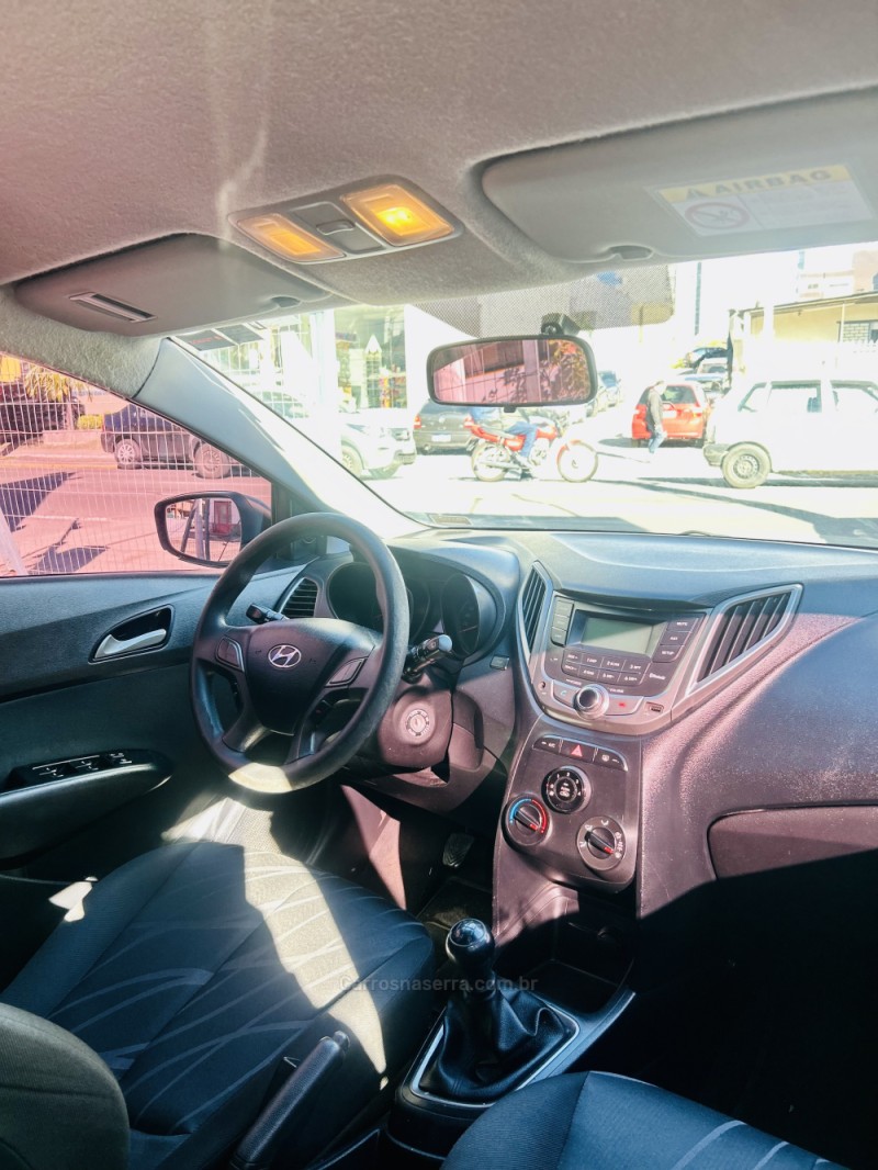 HB20 1.0 COMFORT 12V FLEX 4P MANUAL - 2013 - CAXIAS DO SUL