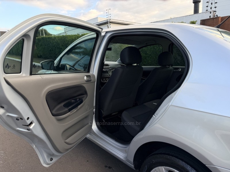 VOYAGE 1.6 MSI TOTALFLEX COMFORTLINE 4P MANUAL - 2017 - SãO LEOPOLDO