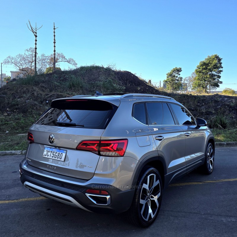 TAOS 1.4 16V HIGHLINE TSI FLEX 4P AUTOMÁTICO - 2024 - CAXIAS DO SUL