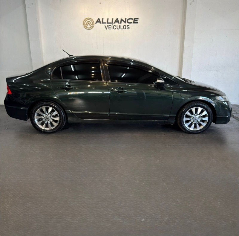 CIVIC 1.8 LXL 16V FLEX 4P AUTOMÁTICO - 2010 - CAXIAS DO SUL