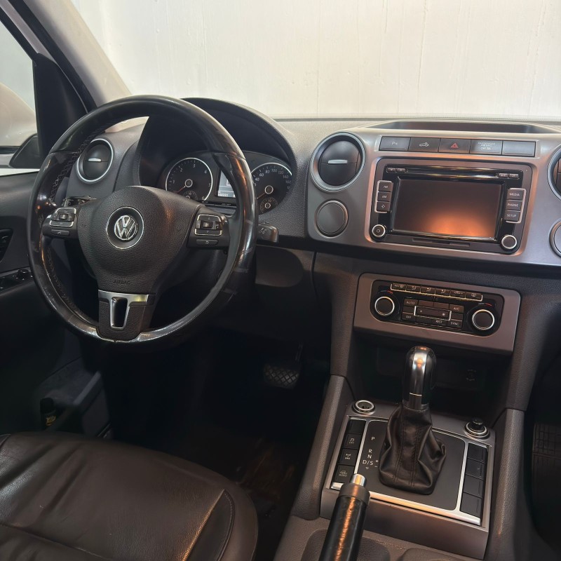 AMAROK 2.0 HIGHLINE 4X4 CD 16V TURBO INTERCOOLER DIESEL 4P AUTOMÁTICO - 2014 - CAXIAS DO SUL