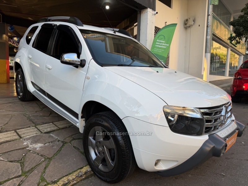 DUSTER 2.0 TECH ROAD 4X2 16V FLEX 4P MANUAL - 2014 - BENTO GONçALVES