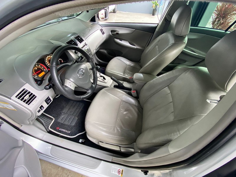COROLLA 2.0 XEI 16V FLEX 4P AUTOMÁTICO - 2011 - LAJEADO