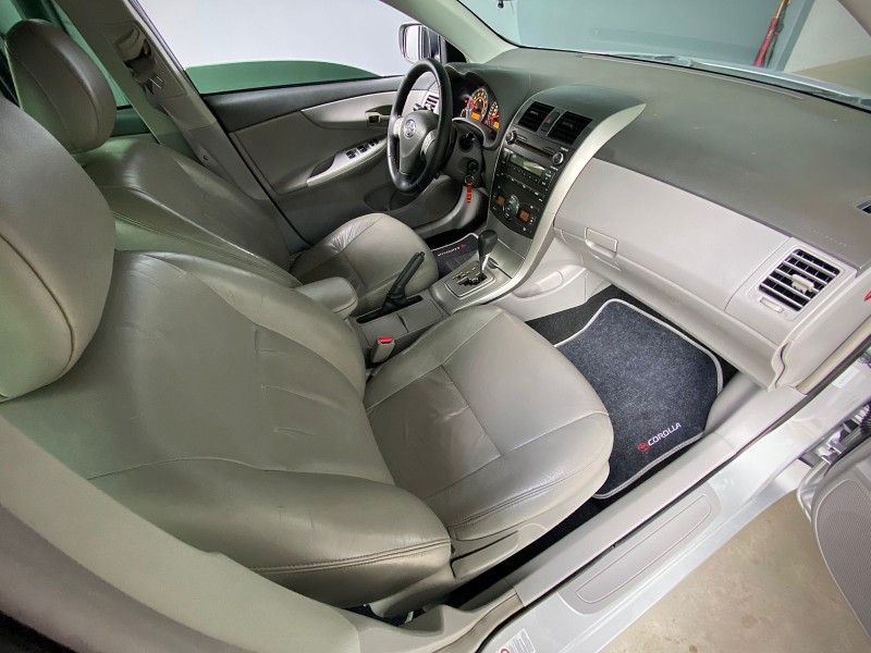 COROLLA 2.0 XEI 16V FLEX 4P AUTOMÁTICO - 2011 - LAJEADO