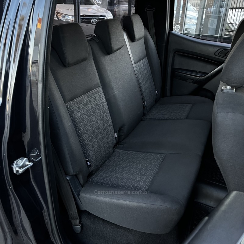 RANGER 2.2 XLS 4X4 CD 16V DIESEL 4P AUTOMÁTICO - 2023 - VACARIA