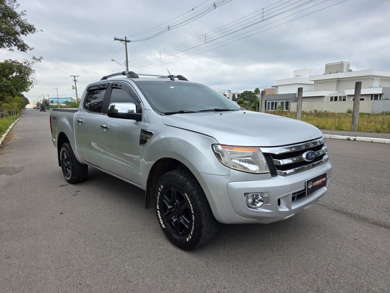 RANGER 3.2 XLT 4X4 CD 20V DIESEL 4P MANUAL - 2014 - BENTO GONçALVES