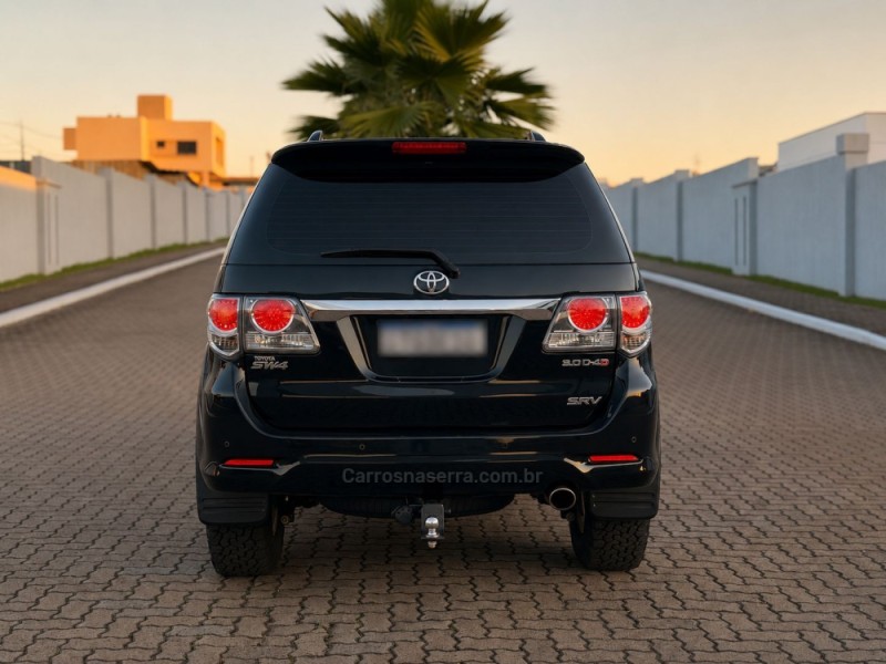 HILUX SW4 3.0 SRV 4X4 16V TURBO INTERCOOLER DIESEL 4P AUTOMÁTICO - 2012 - LAJEADO