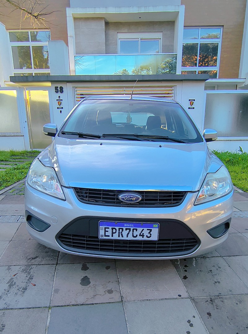 FOCUS 1.6 S 16V FLEX 4P MANUAL - 2011 - FARROUPILHA