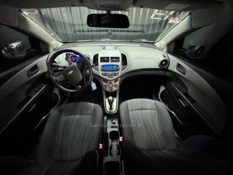 SONIC 1.6 LT SEDAN 16V FLEX 4P AUTOMÁTICO - 2013 - CAXIAS DO SUL