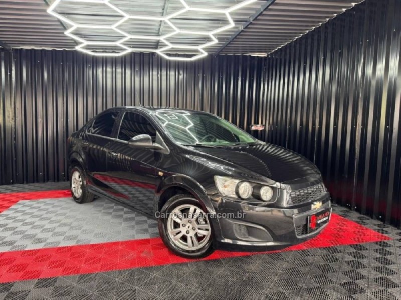 SONIC 1.6 LT SEDAN 16V FLEX 4P AUTOMÁTICO - 2013 - CAXIAS DO SUL