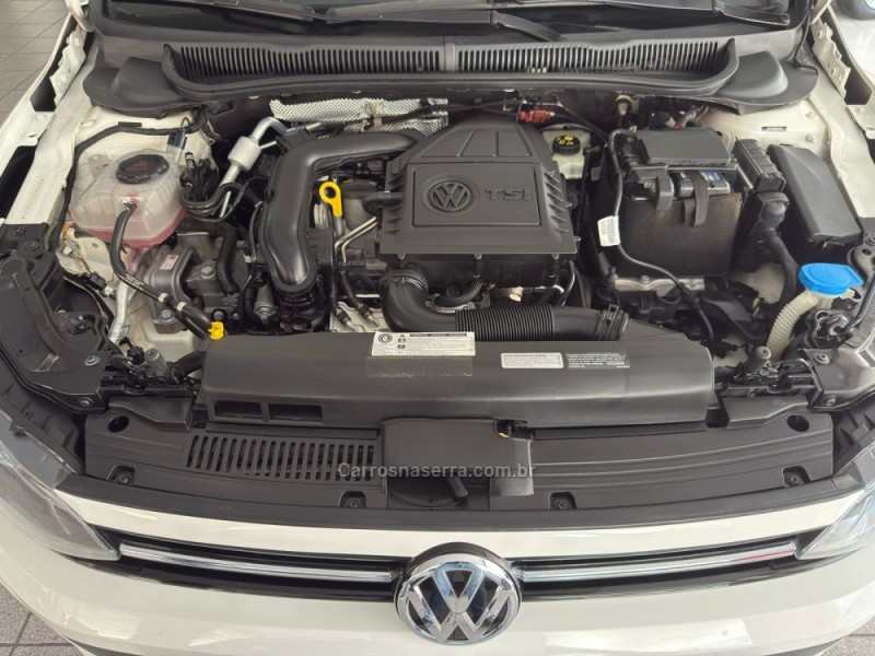 VIRTUS 1.0 200 TSI HIGHLINE AUTOMÁTICO - 2020 - NOVO HAMBURGO