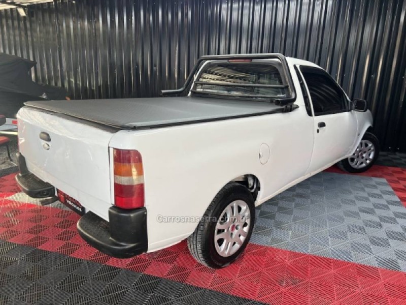 COURIER 1.6 MPI L 8V GASOLINA 2P MANUAL - 2005 - CAXIAS DO SUL