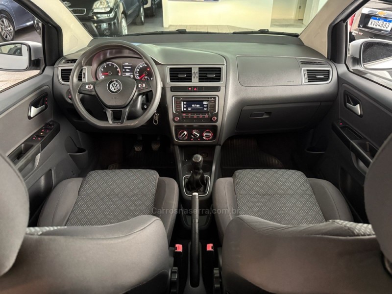 FOX 1.0 MPI TRENDLINE 12V FLEX 4P MANUAL - 2017 - NOVO HAMBURGO