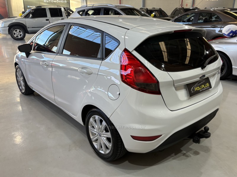 FIESTA 1.5 S HATCH 16V FLEX 4P MANUAL - 2015 - CAXIAS DO SUL