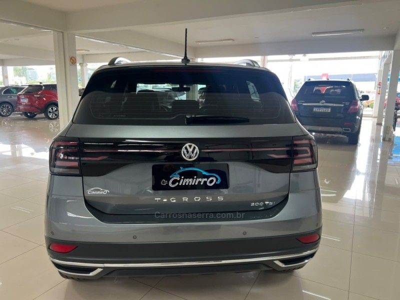 T-CROSS 1.0 COMFORTLINE TSI FLEX 4P AUTOMÁTICO - 2021 - TAQUARA