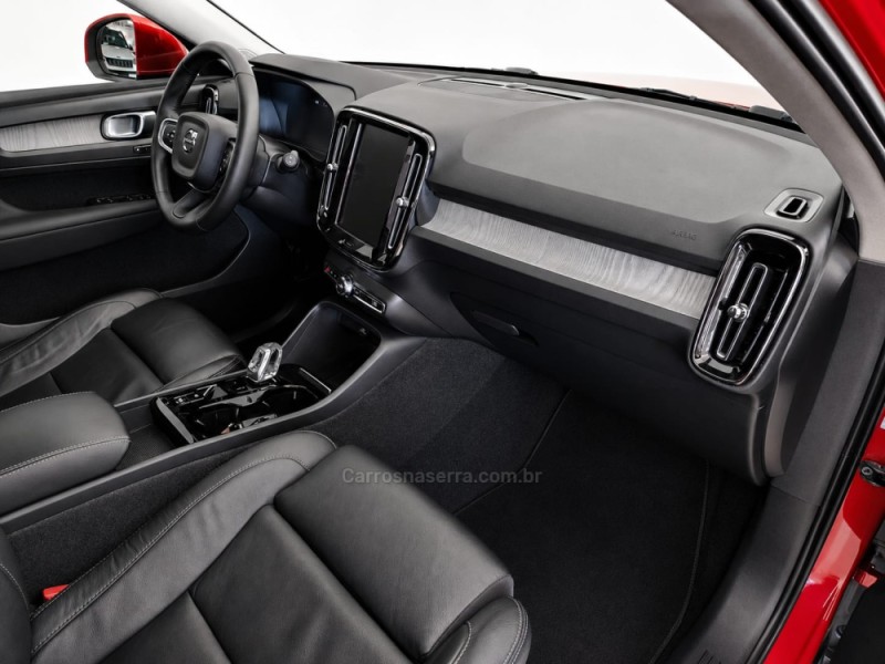 XC 40 1.5 T5 GASOLINA RECHARGE INSCRIPTION 4P AUTOMÁTICO - 2021 - CAXIAS DO SUL