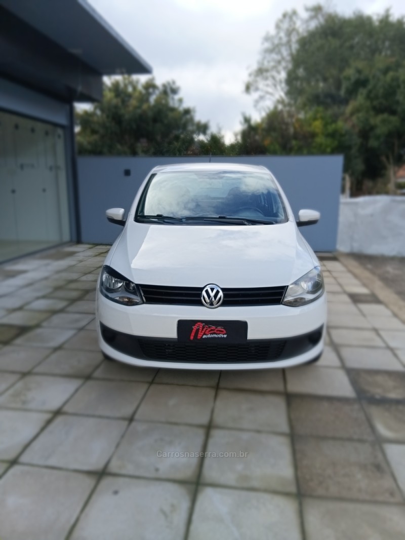 FOX 1.0 MI 8V FLEX 4P MANUAL - 2014 - BENTO GONçALVES