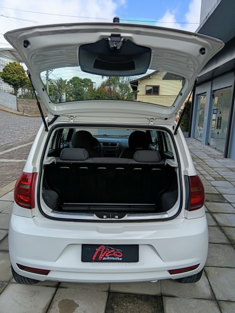 FOX 1.0 MI 8V FLEX 4P MANUAL - 2014 - BENTO GONçALVES