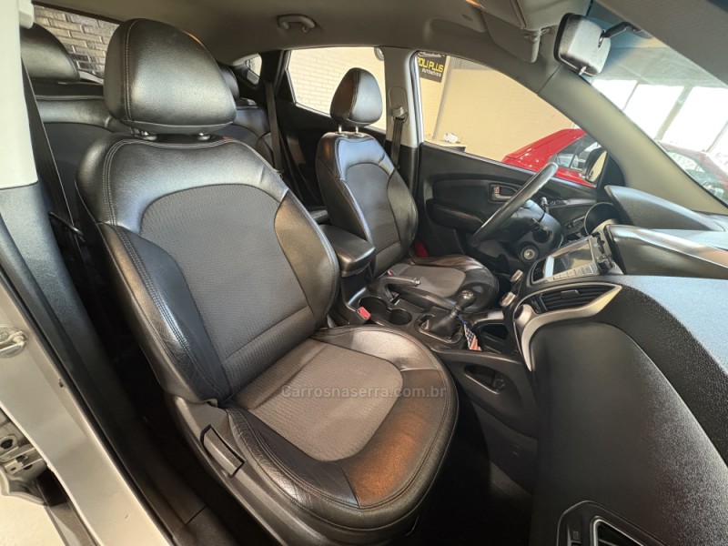 IX35 2.0 MPI 4X2 16V FLEX 4P MANUAL - 2012 - CAXIAS DO SUL