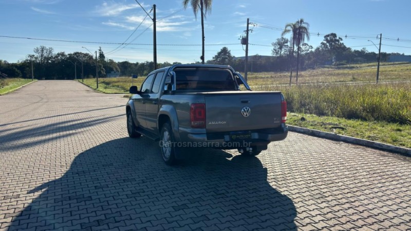 AMAROK 2.0 HIGHLINE 4X4 CD 16V TURBO INTERCOOLER DIESEL 4P AUTOMÁTICO - 2013 - IVOTI