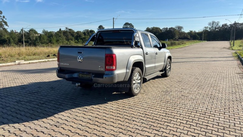 AMAROK 2.0 HIGHLINE 4X4 CD 16V TURBO INTERCOOLER DIESEL 4P AUTOMÁTICO - 2013 - IVOTI