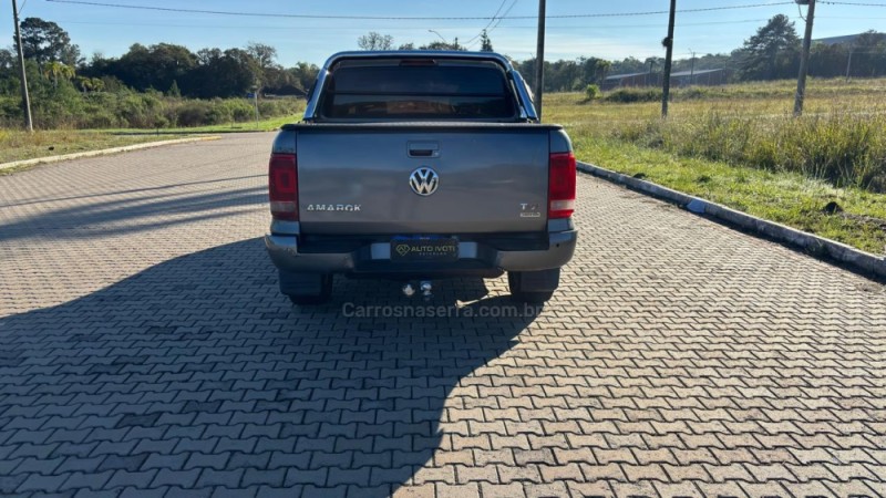 AMAROK 2.0 HIGHLINE 4X4 CD 16V TURBO INTERCOOLER DIESEL 4P AUTOMÁTICO - 2013 - IVOTI