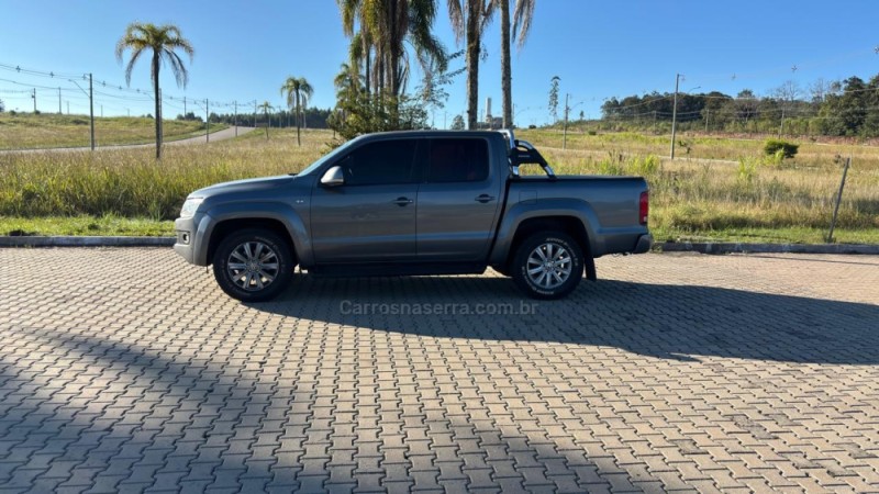 AMAROK 2.0 HIGHLINE 4X4 CD 16V TURBO INTERCOOLER DIESEL 4P AUTOMÁTICO - 2013 - IVOTI