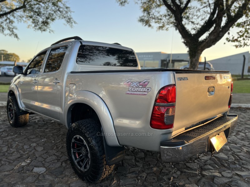 HILUX 2.5 4X4 16V TURBO DIESEL 2P MANUAL - 2009 - DOIS IRMãOS