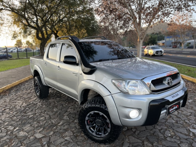 HILUX 2.5 4X4 16V TURBO DIESEL 2P MANUAL - 2009 - DOIS IRMãOS