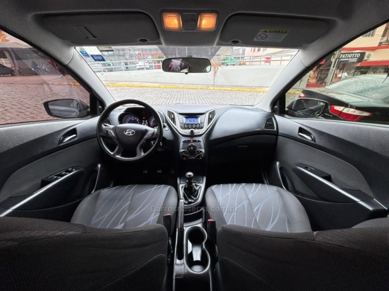 HB20 1.0 COMFORT 12V FLEX 4P MANUAL - 2015 - SãO FRANCISCO DE PAULA