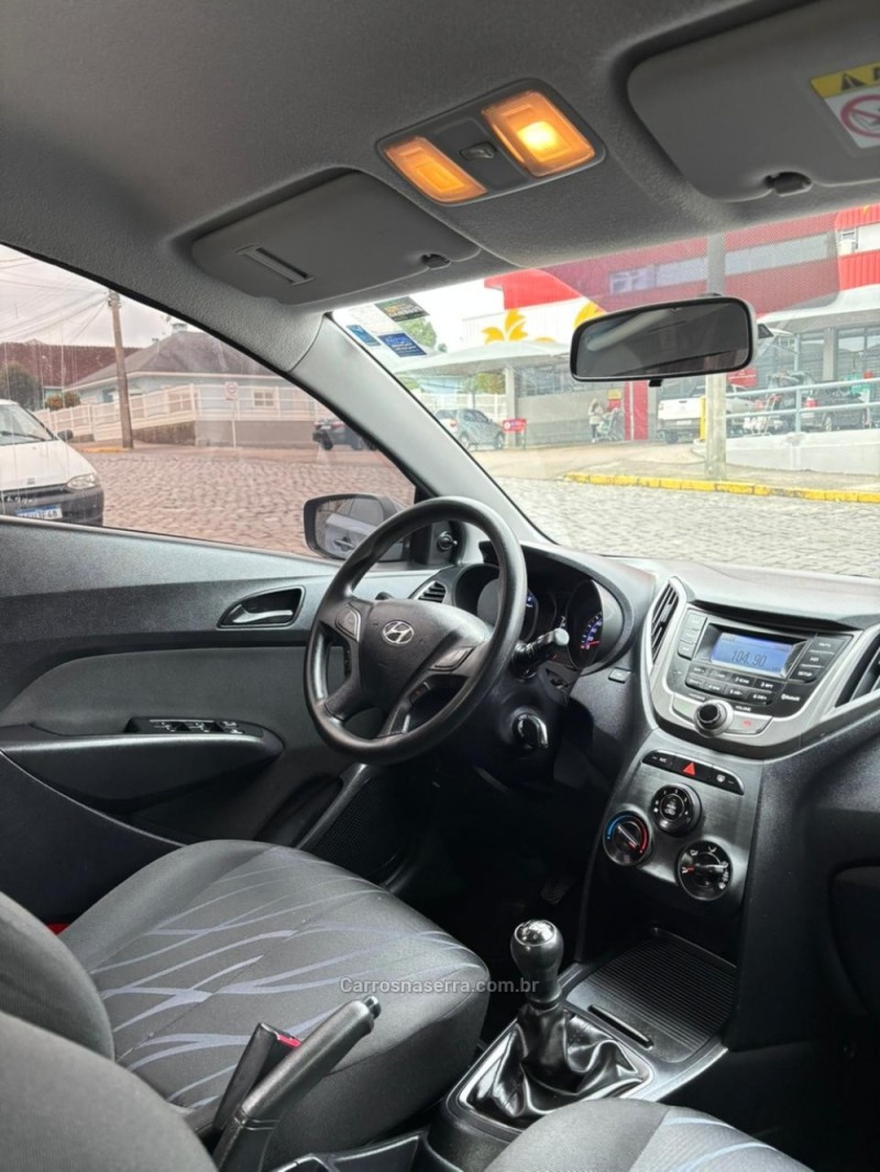 HB20 1.0 COMFORT 12V FLEX 4P MANUAL - 2015 - SãO FRANCISCO DE PAULA