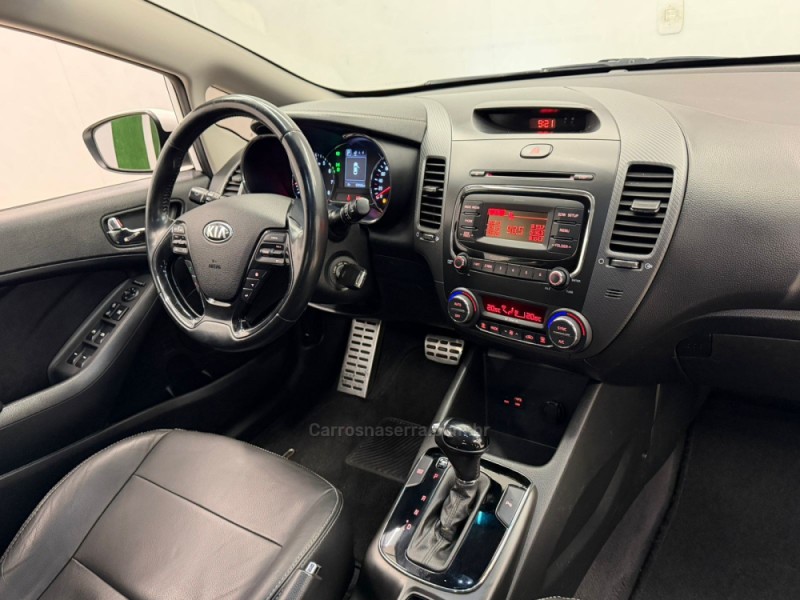 CERATO 1.6 16V SX4 FLEX 4P AUTOMÁTICO - 2019 - CAXIAS DO SUL