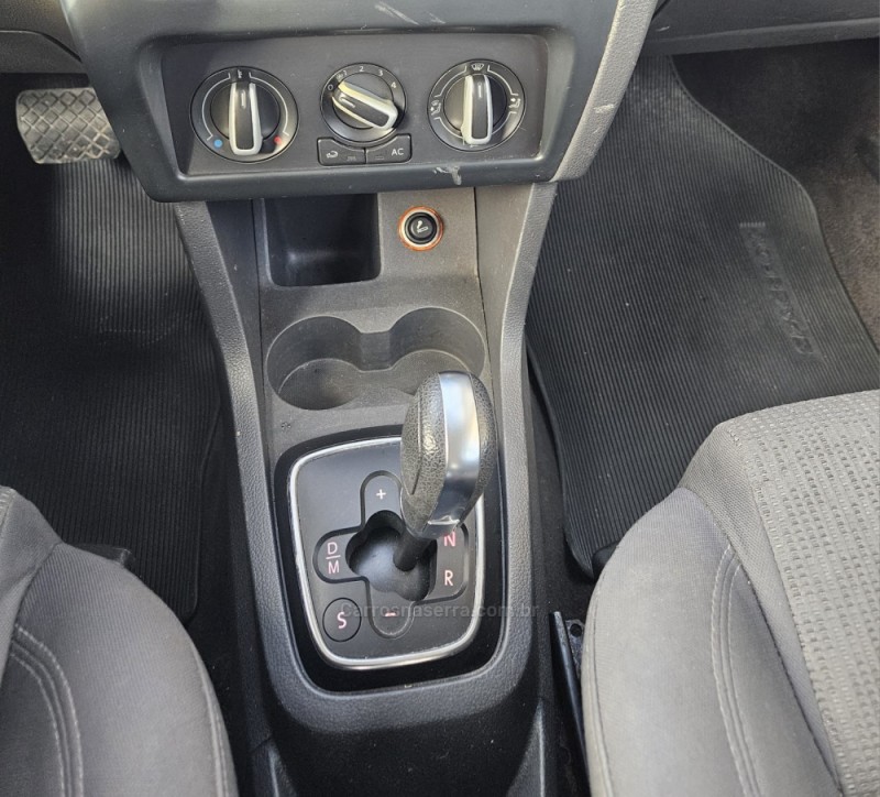 SPACEFOX 1.6 MI 8V FLEX 4P AUTOMATIZADO - 2013 - VERANóPOLIS
