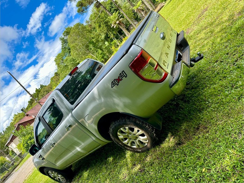 RANGER 3.2 XLT 4X4 CD 20V DIESEL 4P AUTOMÁTICO - 2019 - FARROUPILHA